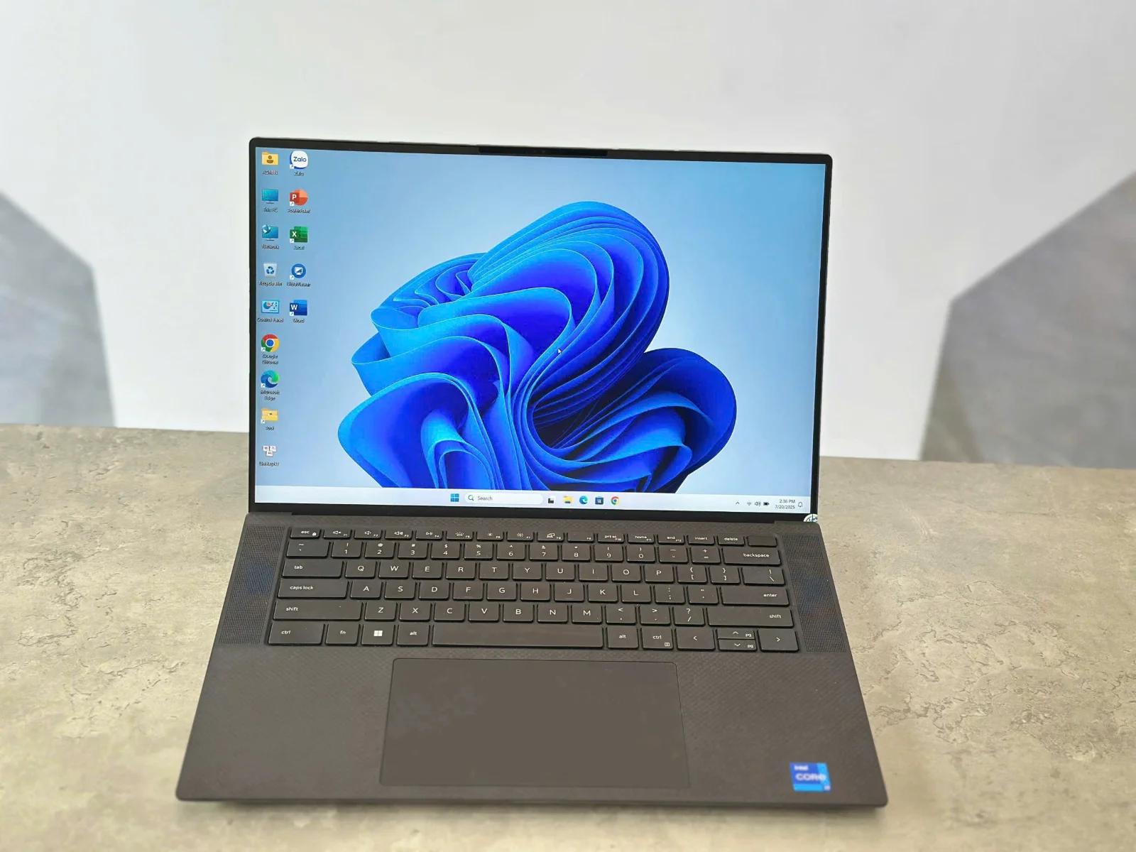LAPTOP DELL PRECISION 5570