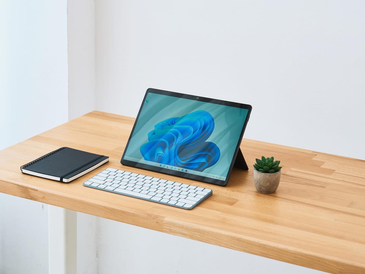 LAPTOP MICROSOFT SURFACE PRO 8