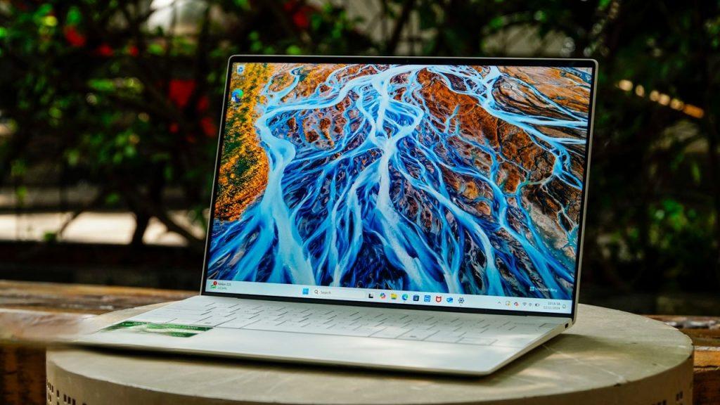 Dell XPS 9340: Chiếc laptop đẳng cấp cuối cùng của dòng XPS