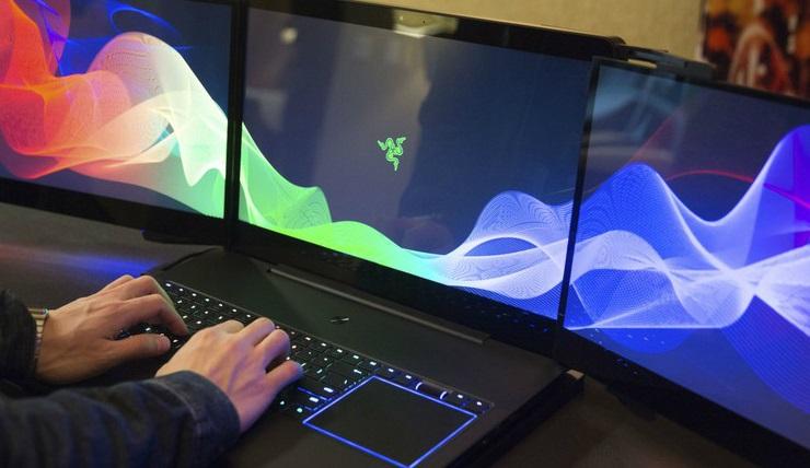 Nên Chọn Laptop Chơi Game Màn Hình To Hay Nhỏ?